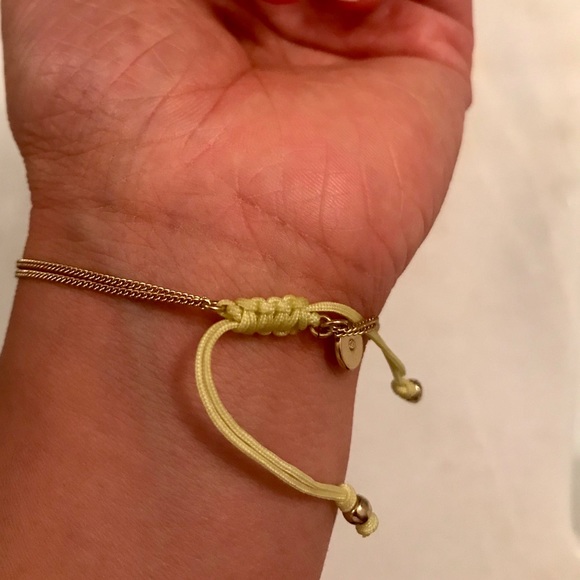 ✨5 for $30✨ Stella & Dot Gold Bracelet - Picture 4 of 4
